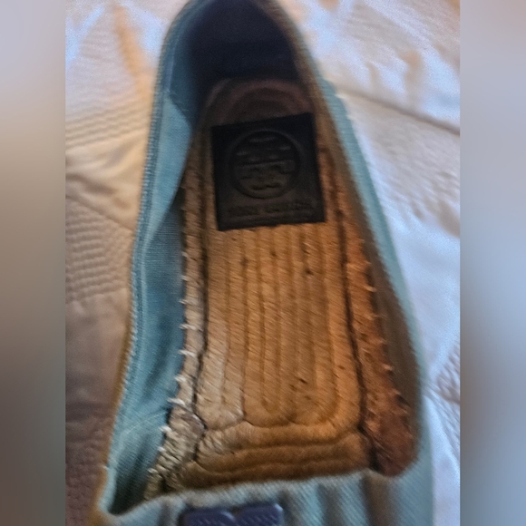 Tory Burch Weston Green Espadrille Flats with Canvas Top & Logo, Size 5.5 - Picture 6 of 8